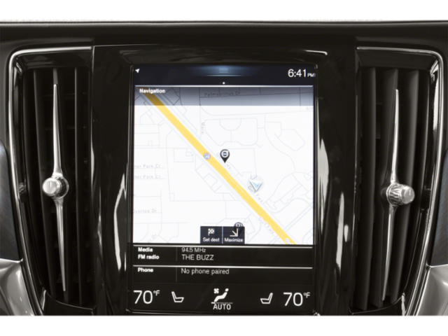 2018 Volvo S90 T6 Momentum