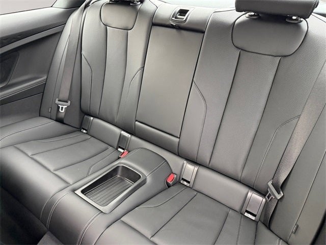 2025 BMW 2 Series 230i xDrive