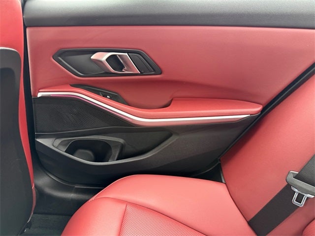 2025 BMW 3 Series 330i xDrive