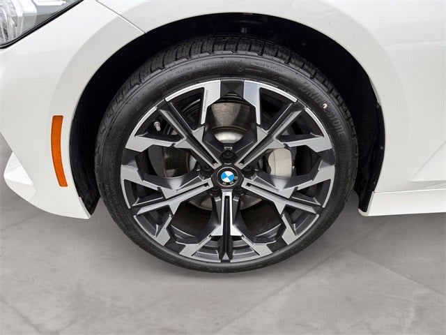2025 BMW 3 Series 330i xDrive