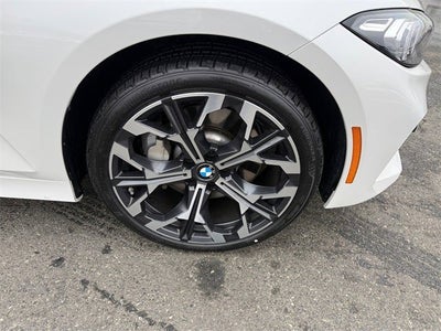 2025 BMW 3 Series 330i xDrive