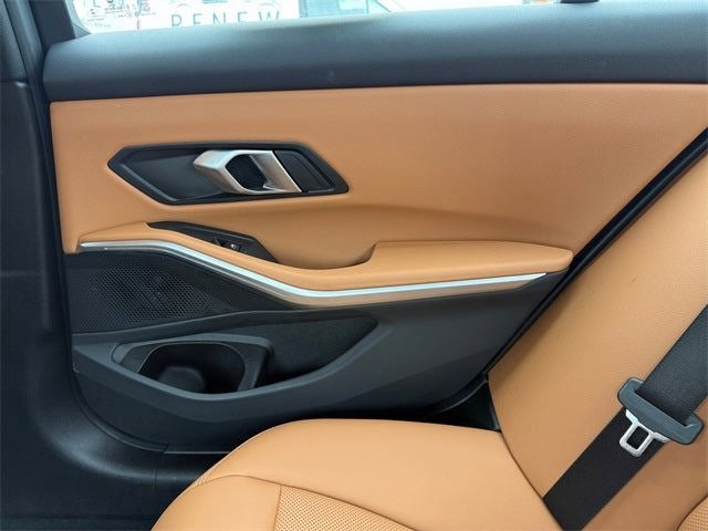 2025 BMW 3 Series 330i xDrive