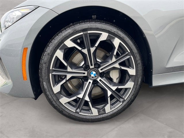 2025 BMW 3 Series 330i xDrive