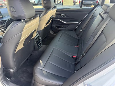 2025 BMW 3 Series 330i xDrive