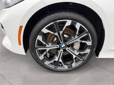 2025 BMW 3 Series 330i xDrive