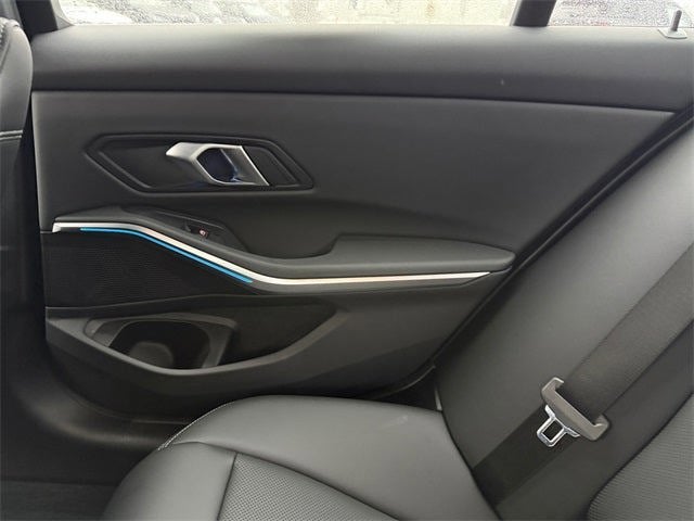 2025 BMW 3 Series 330i xDrive