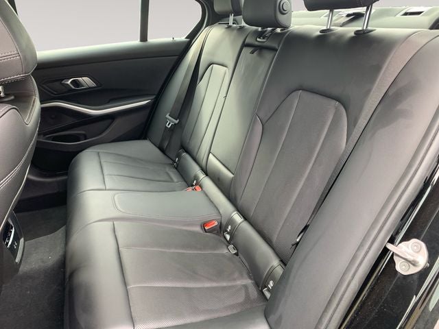 2023 BMW 3 Series 330i xDrive