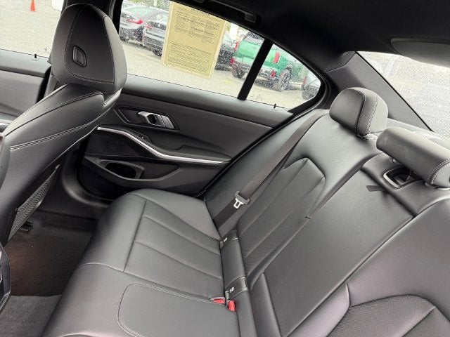 2023 BMW 3 Series 330i xDrive