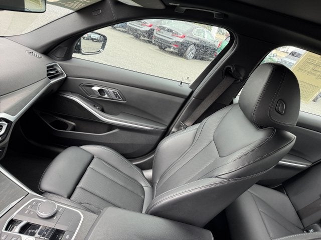 2023 BMW 3 Series 330i xDrive