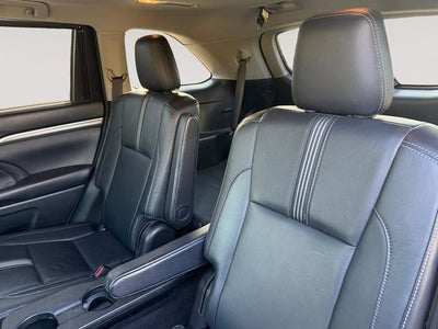 2018 Toyota Highlander SE