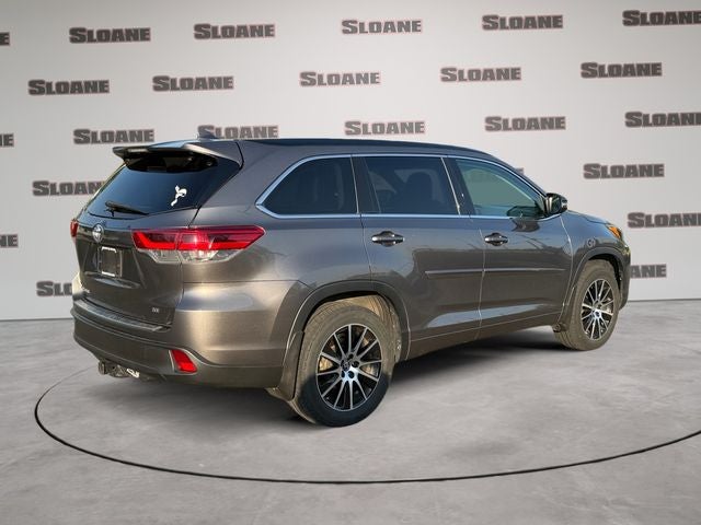 2018 Toyota Highlander SE