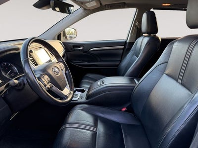 2018 Toyota Highlander SE