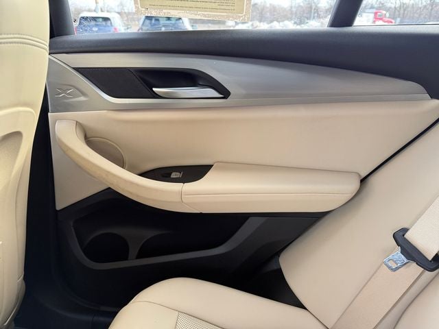 2022 BMW X4 xDrive30i