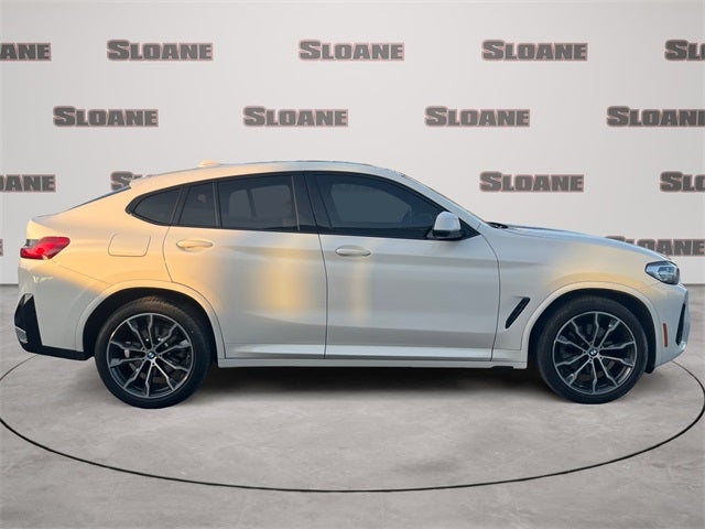 2022 BMW X4 xDrive30i