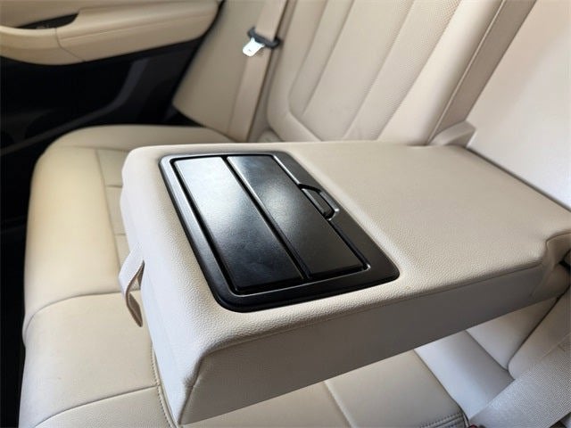 2022 BMW X4 xDrive30i