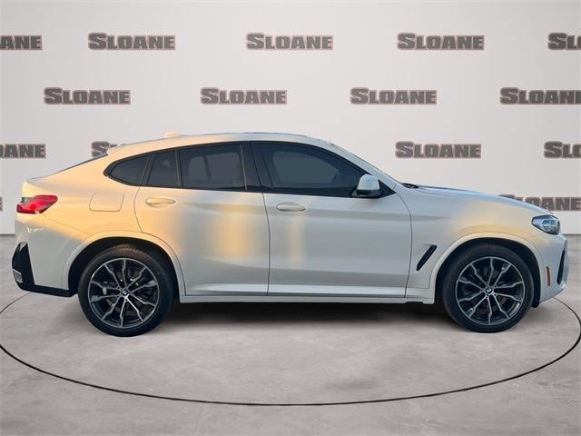 2022 BMW X4 xDrive30i