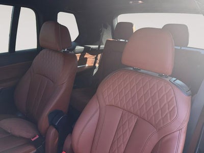 2024 BMW X7 M60i