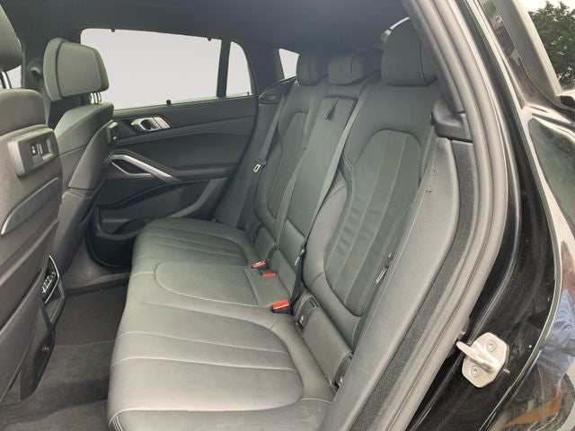 2022 BMW X6 xDrive40i
