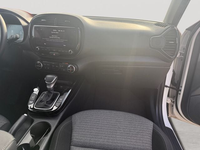 2024 Kia Soul EX