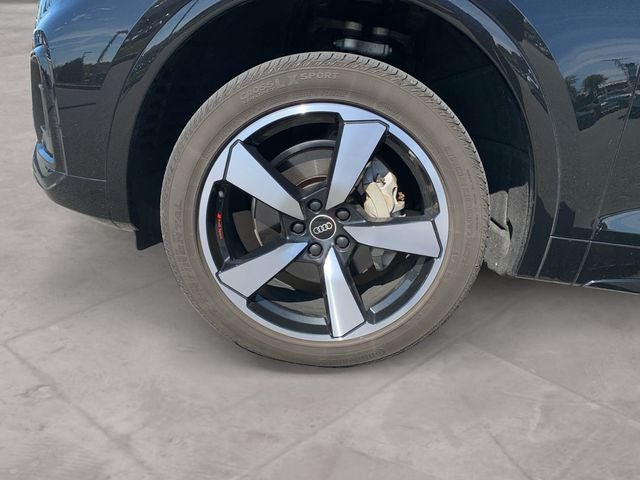 2022 Audi Q5 quattro