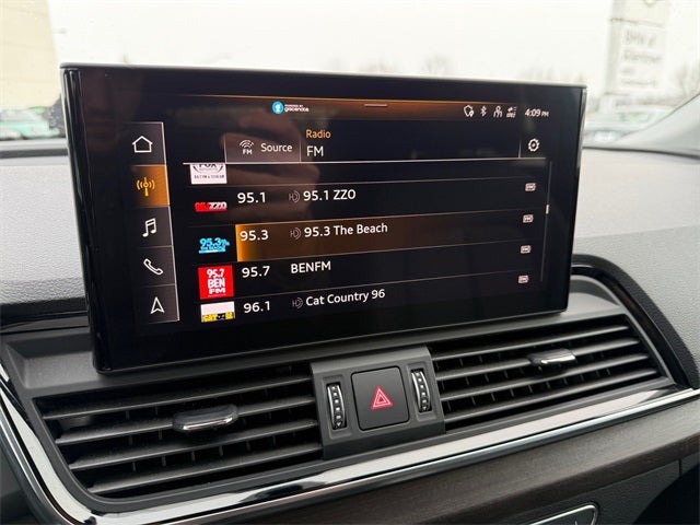 2023 Audi Q5 45 S line Premium quattro