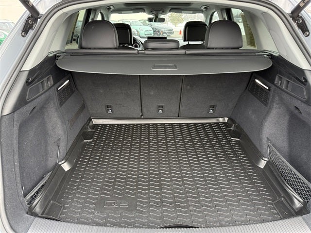 2023 Audi Q5 45 S line Premium quattro