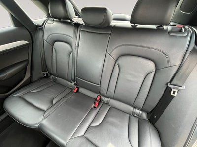 2015 Audi Q3 quattro