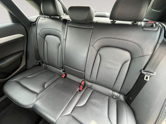 2015 Audi Q3 quattro