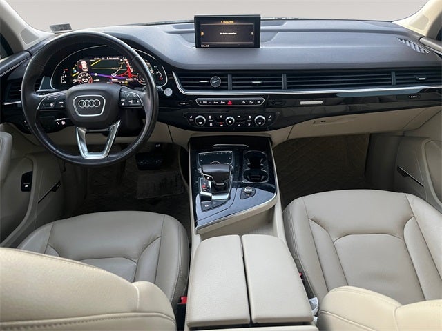 2019 Audi Q7 55 Premium Plus quattro