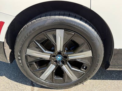 2023 BMW iX M60