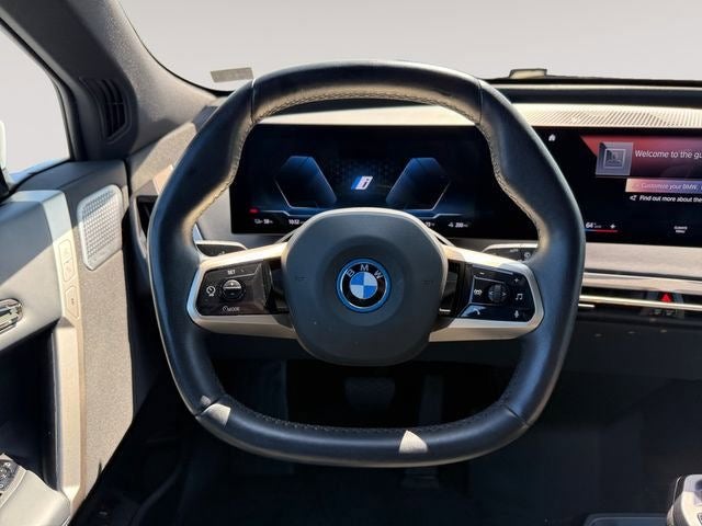 2023 BMW iX M60