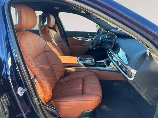 2026 BMW 7 Series 740i xDrive