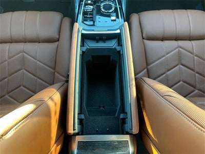 2026 BMW 7 Series 740i xDrive