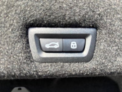 2026 BMW 7 Series 750e xDrive