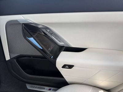 2026 BMW 7 Series 750e xDrive