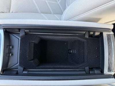 2026 BMW 7 Series 750e xDrive