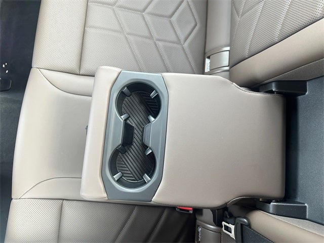 2025 BMW 5 Series 530i xDrive