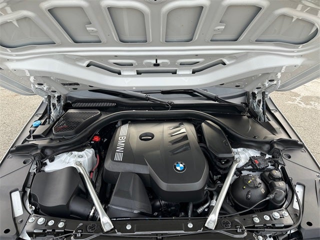 2025 BMW 5 Series 530i xDrive