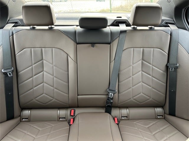 2025 BMW 5 Series 530i xDrive