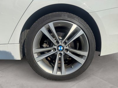 2018 BMW 3 Series 330i xDrive