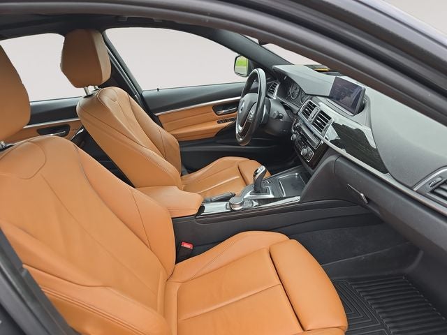 2018 BMW 3 Series 330i xDrive