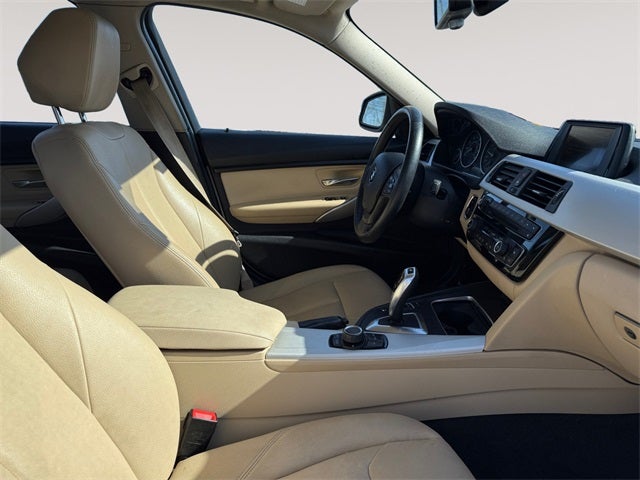 2017 BMW 3 Series 320i xDrive