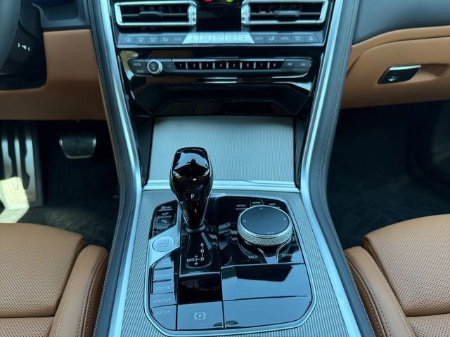 2025 BMW 8 Series M850i xDrive
