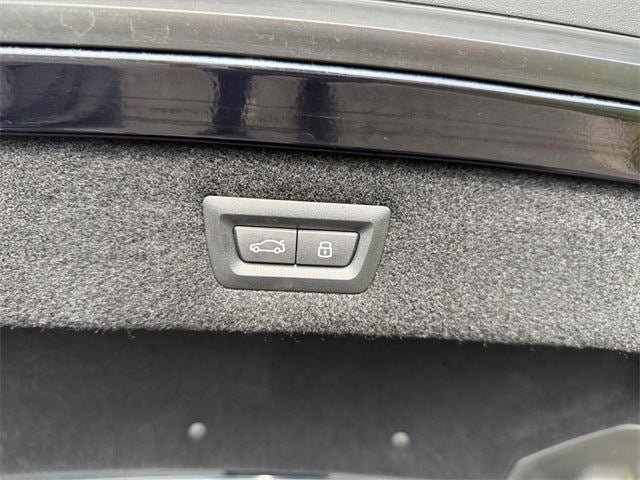 2025 BMW 8 Series 840