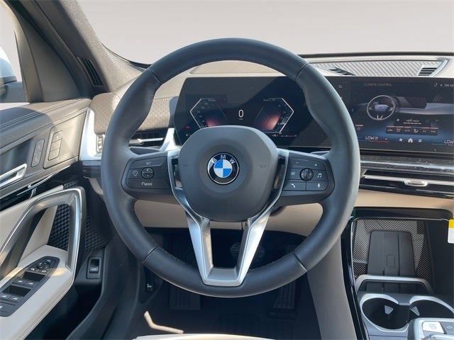 2025 BMW X2 xDrive28i