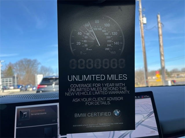 2025 BMW i5 xDrive40