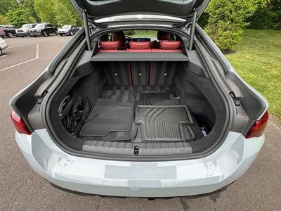 2025 BMW i4 M50