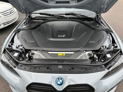 2025 BMW i4 M50