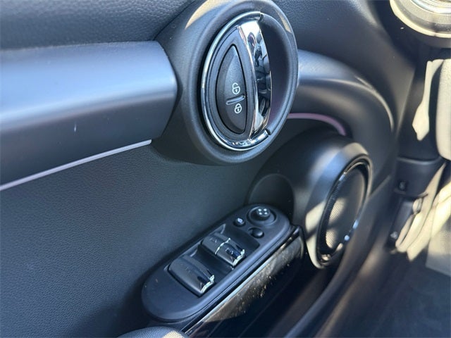 2024 MINI Cooper S Signature