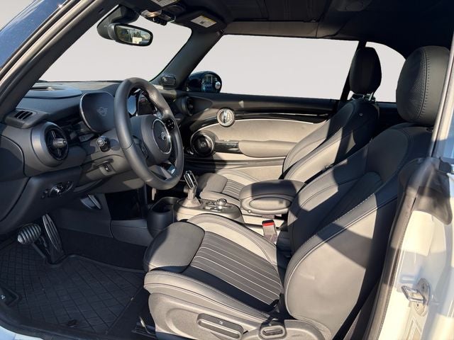 2024 MINI John Cooper Works Signature